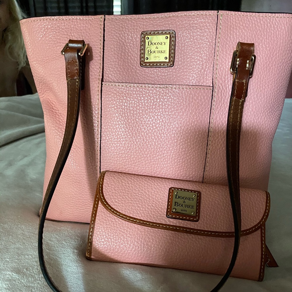 Beautiful D&B bag & wallet